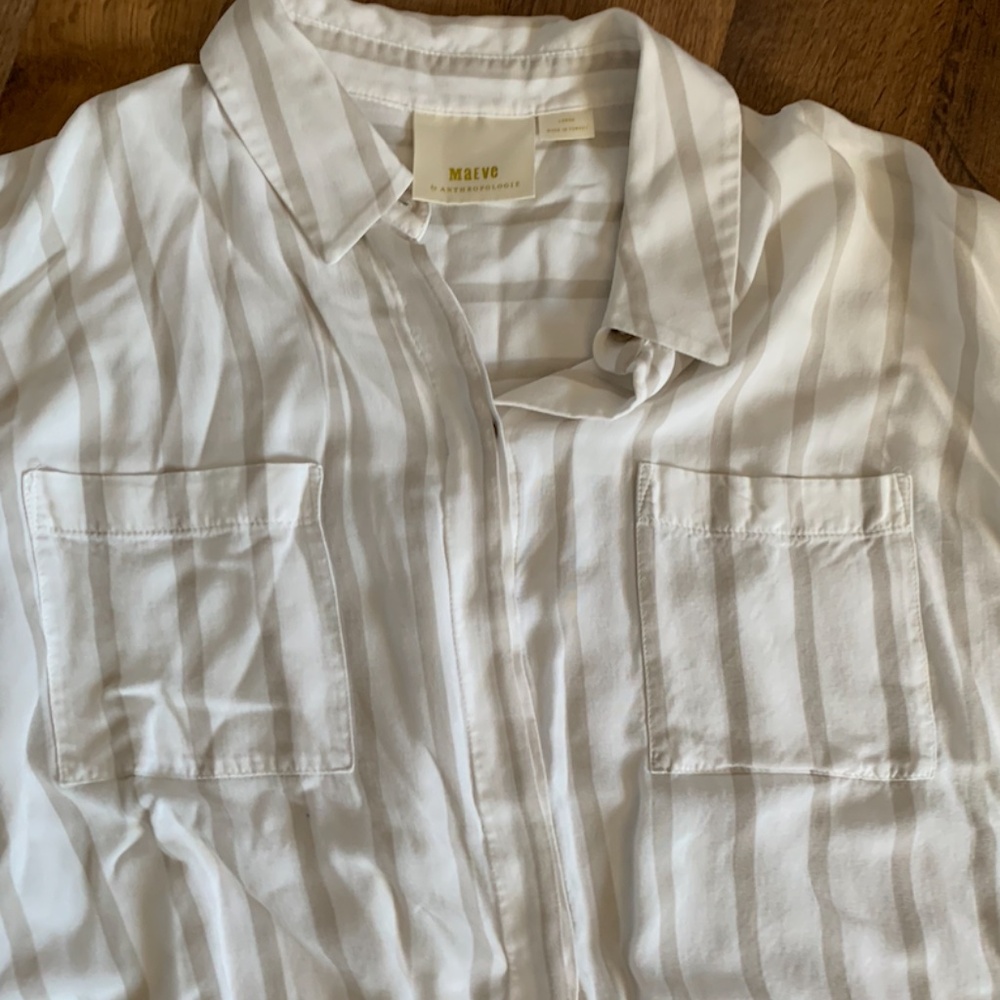 Maeve Button Down Tie Front Top - Picture 9 of 13